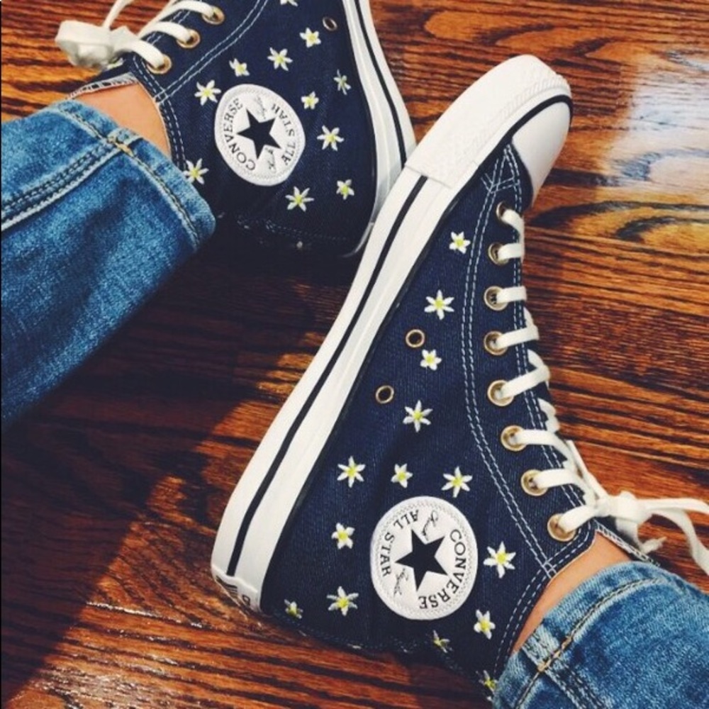 Denim Daisy Converse Hightop Chuck Taylor Floral